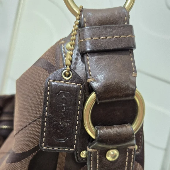 BROWN COACH CARLY CLOTH BAG 🤎 - Picture 7 of 16